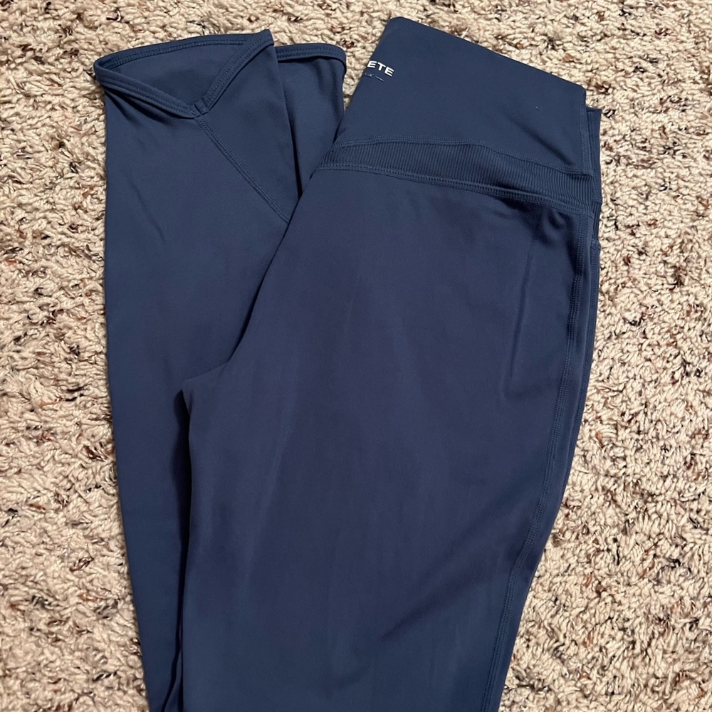 Alphalete Leggings